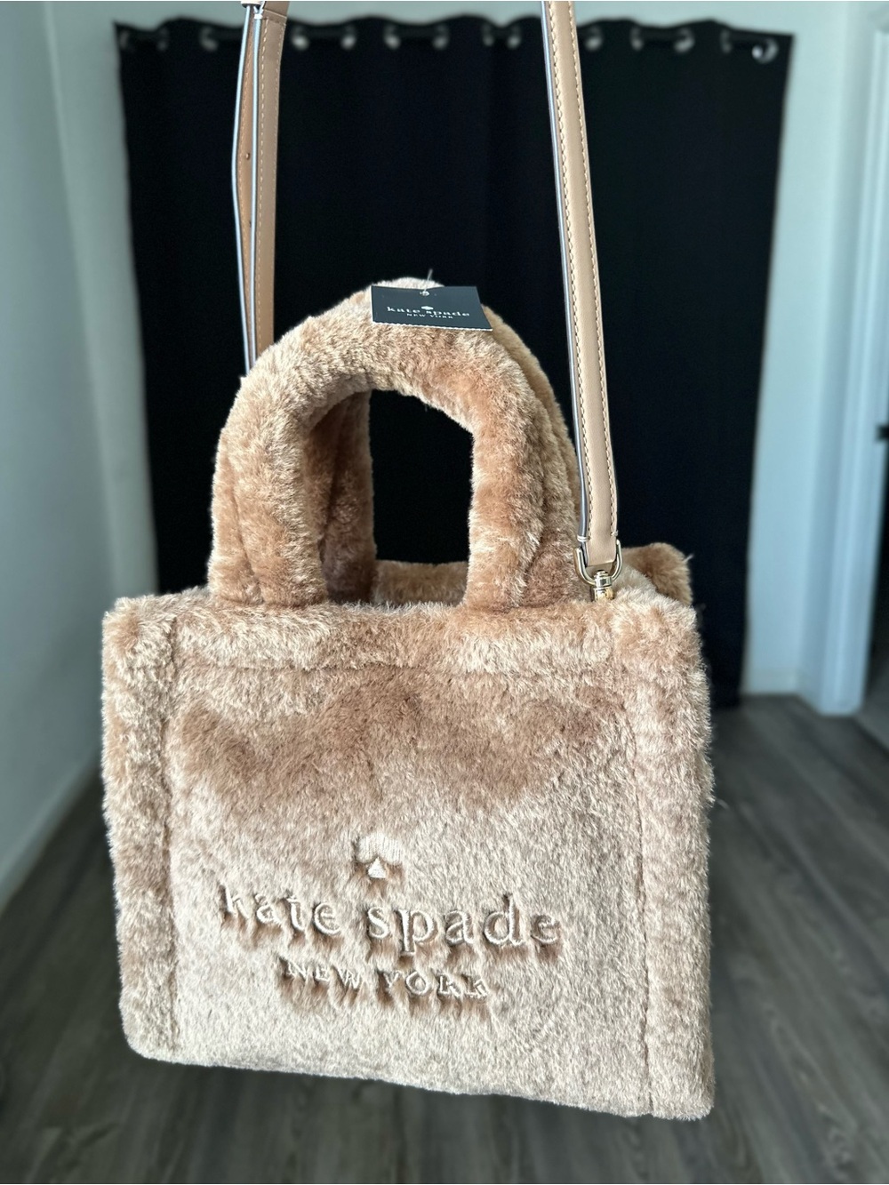 NWT Kate Spade Ellie Faux Fur Small Tote in Light Fawn - Picture 3 of 8